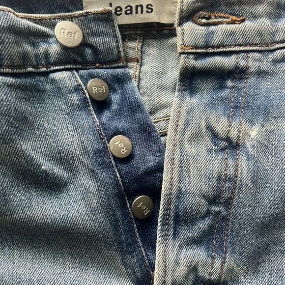 SOLD Reformation Cynthia High Rise Relaxed Jeans - Picture 6 of 7